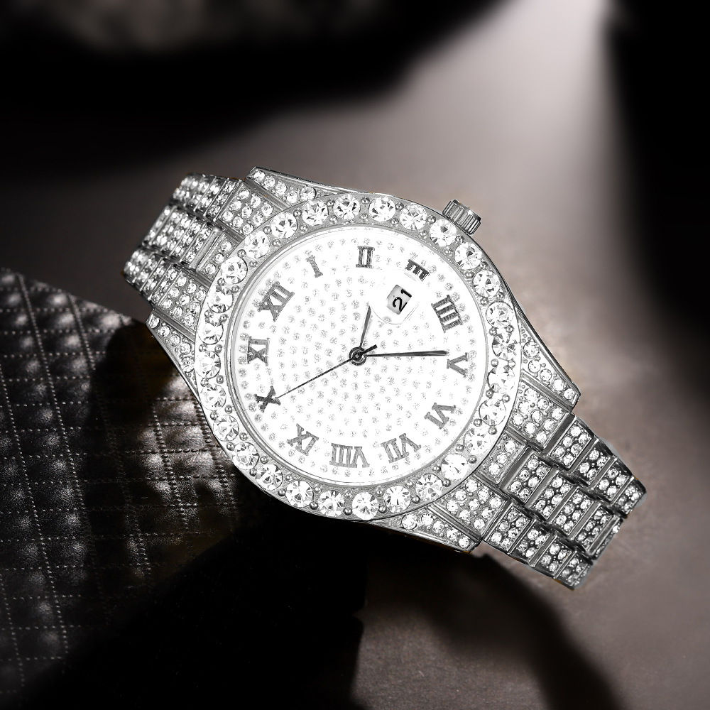 1 Hip-hop Full Diamond Silver  - Luxury Watch Life recensione e prezzo