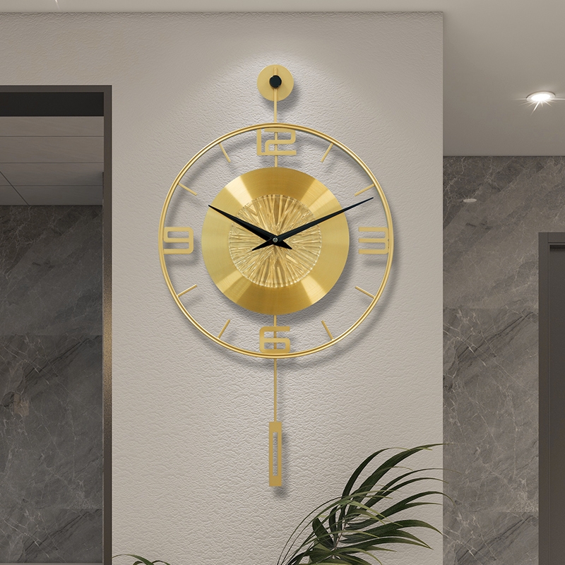 Luxury Metal Swinging Wall Clo - Luxury Watch Wall Clock recensione e prezzo