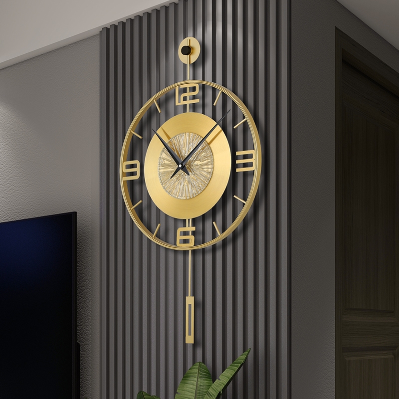 Luxury Metal Swinging Wall Clo - Luxury Watch Wall Clock recensione e prezzo