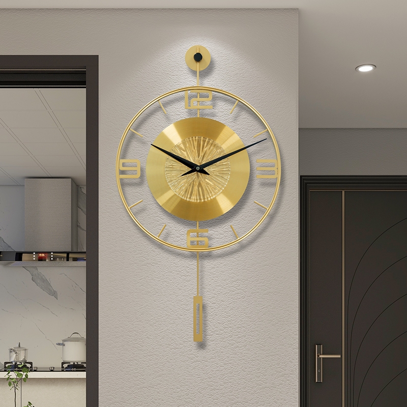 Luxury Metal Swinging Wall Clo - Luxury Watch Wall Clock recensione e prezzo