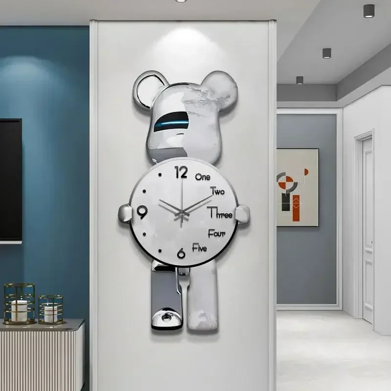LED Bear Wall Clock Unique Lux - Luxury Watch Wall Clock recensione e prezzo