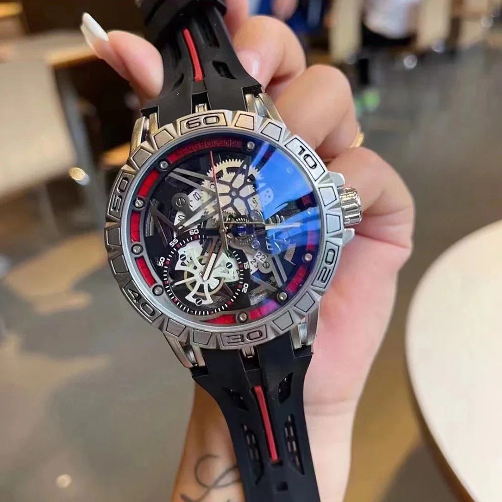 3D Quartz Watches Men Luxury C - Luxury Watch Rubber Strap recensione e prezzo