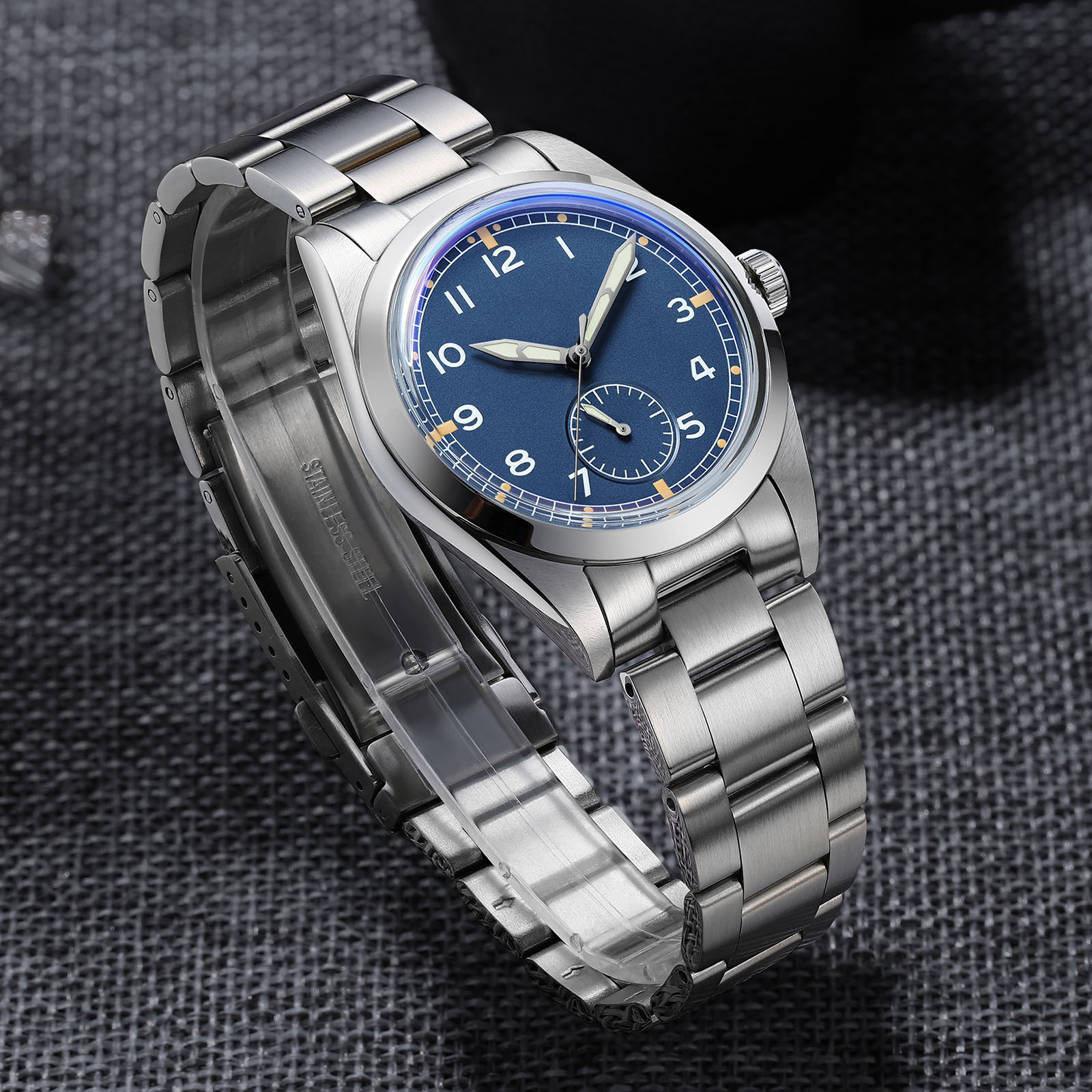 ADDIESDIVE Japan VH60 Stainles - Luxury Watch It recensione e prezzo