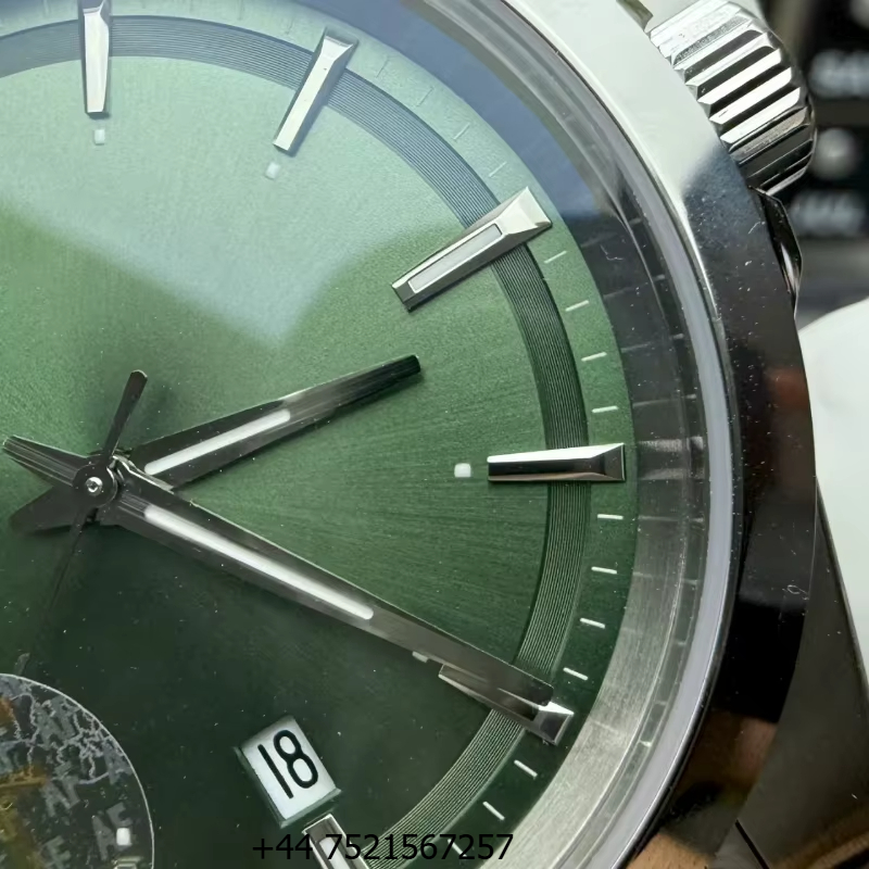 Multifunctional Sports Watch W - Compass Watch Luxury recensione e prezzo