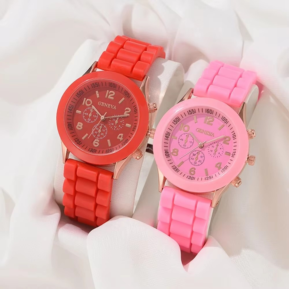 2Pcs Luxury Women's Watch Set  - Luxury Watch Rubber Strap recensione e prezzo