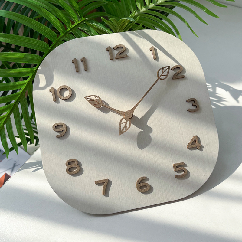 Modern Personality Wall Clock  - Luxury Watch Wall Clock recensione e prezzo