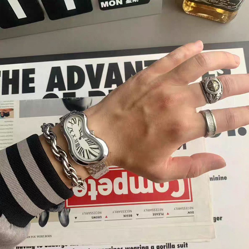 New y2k Fashion Creative Men W - Luxury Watch Life recensione e prezzo
