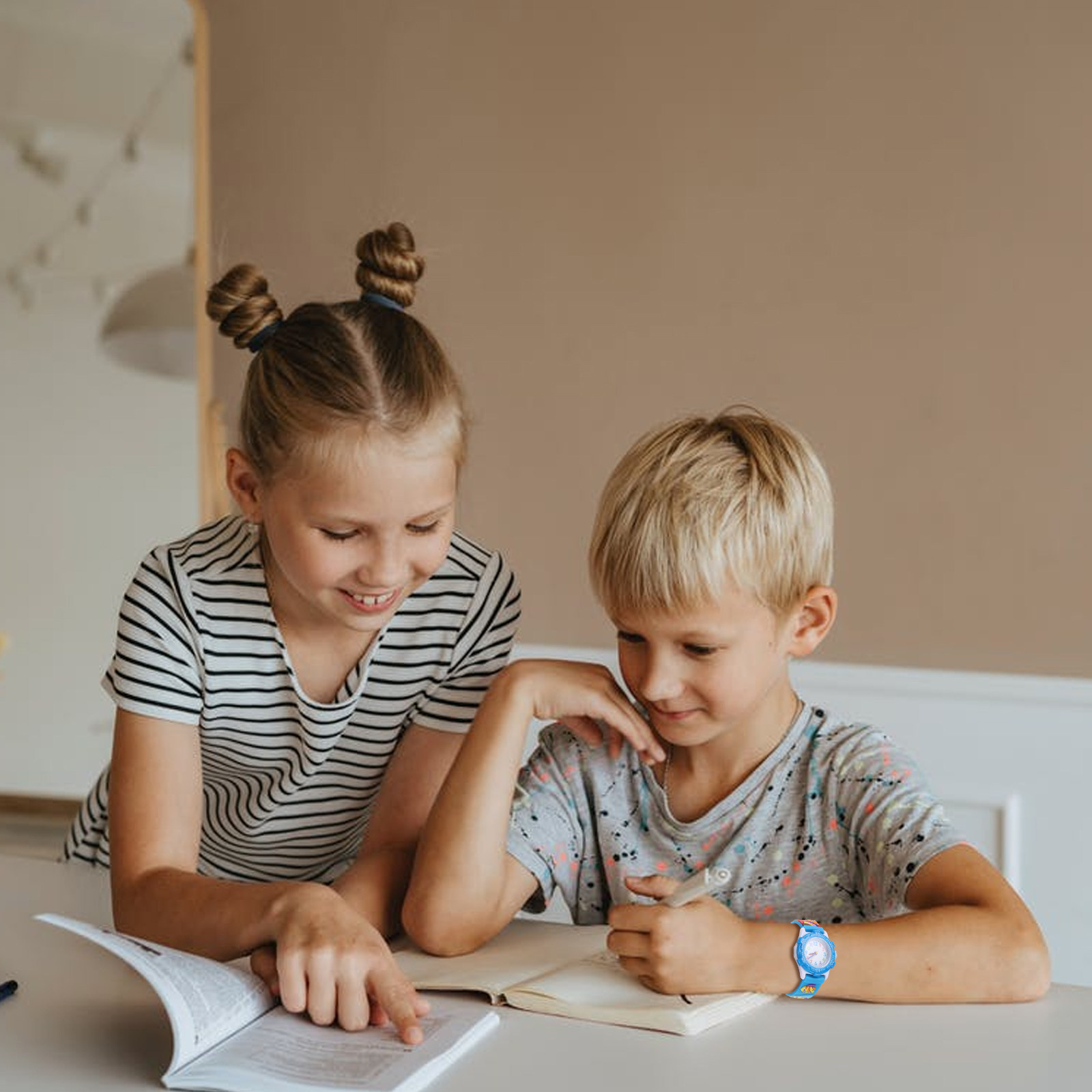 Creative Kids Watch Blue 3D Un - Luxury Watch Kids recensione e prezzo