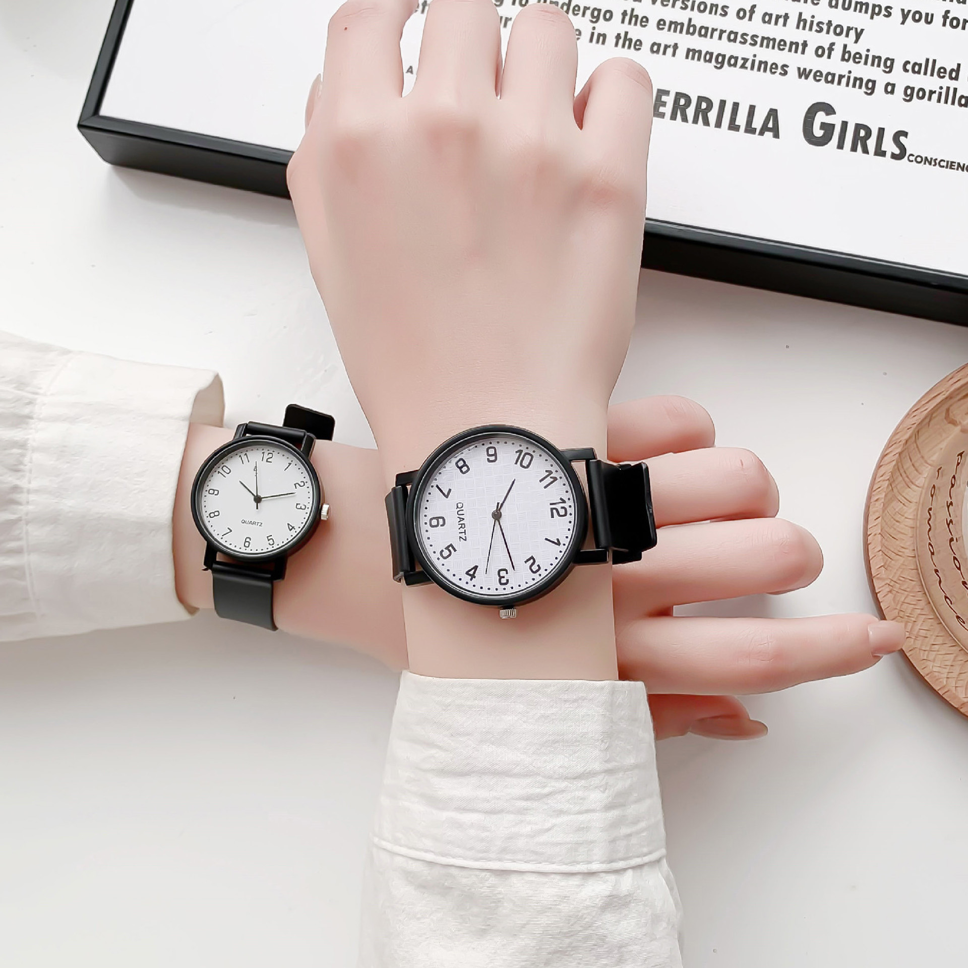 Simple Black Watch Quartz Watc - Luxury Watch All Black recensione e prezzo